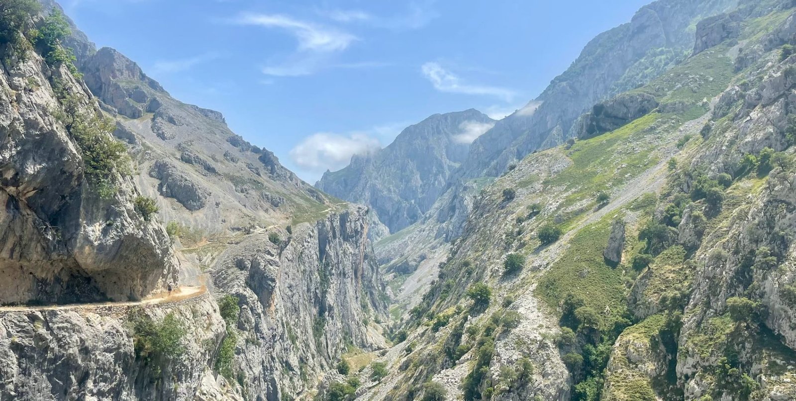 Ruta-Cares-Garganta-Divina-Picos-Europa
