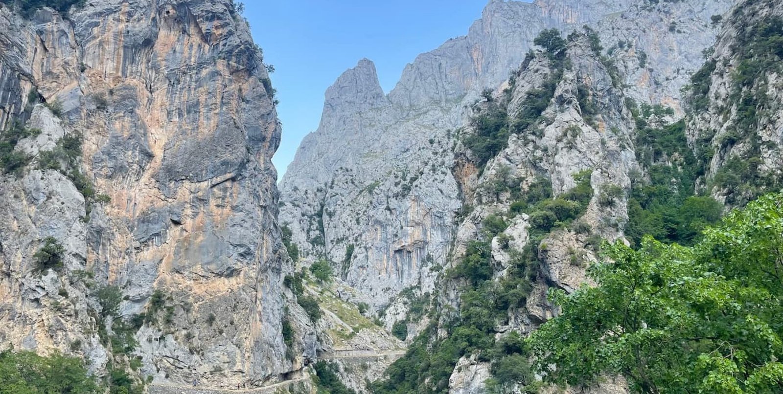 Ruta-cares-Poncebos-punto-partida